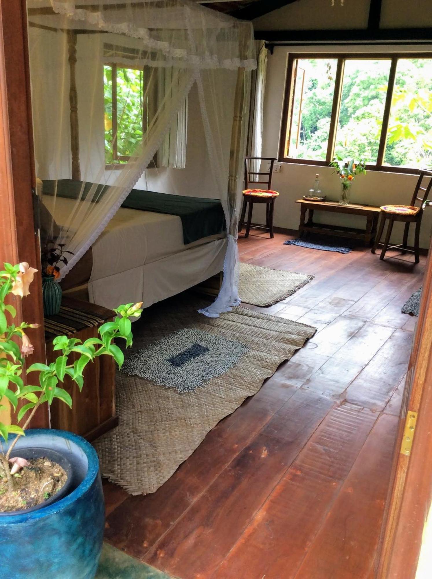 Natural Mystic Sanctuary Deniyaya Rum bild